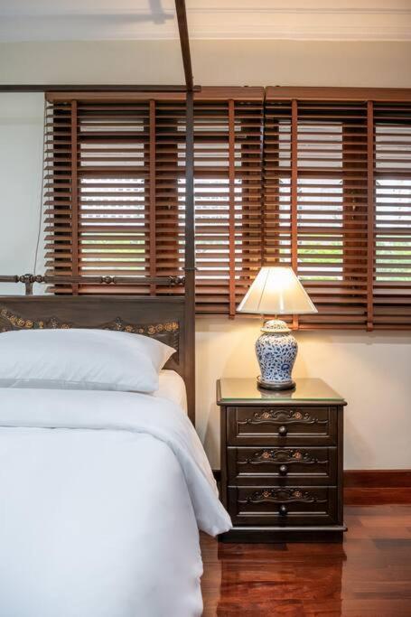 AT NANA ,4BR,4R,Nana BTS,10MintoSiam Banguecoque Exterior foto
