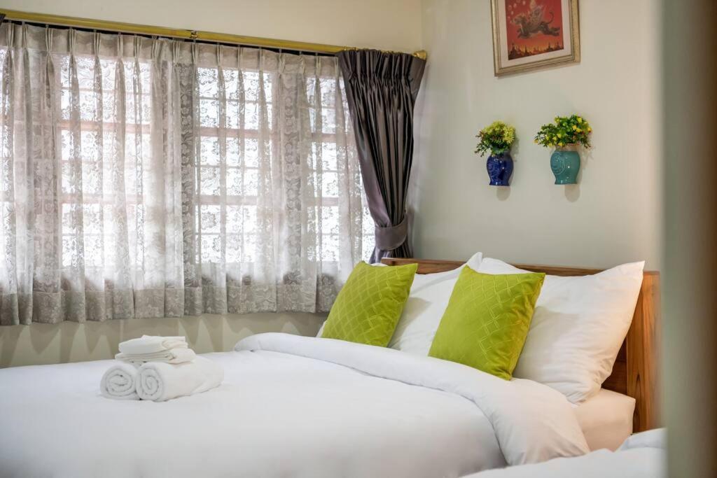 AT NANA ,4BR,4R,Nana BTS,10MintoSiam Banguecoque Exterior foto